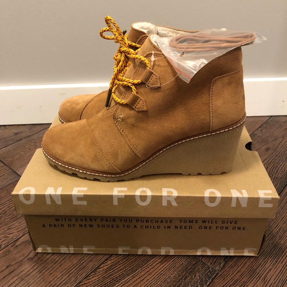 TOMS Suede Bootie